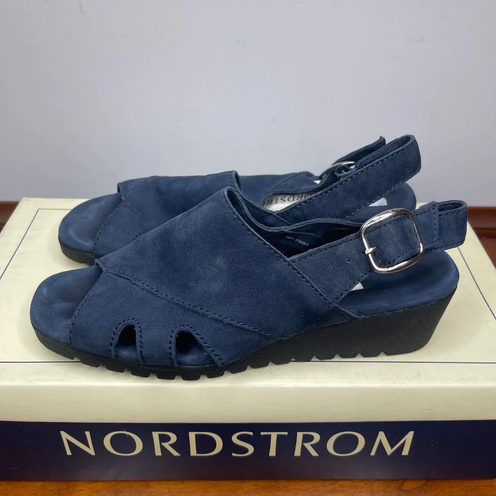 Vintage Nordstrom Dayton‎ Navy Nubuck Leather Wedge Slingback Sandals Womens 5M
